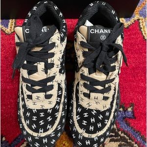 Brand new Chanel sneakers size 36.5.